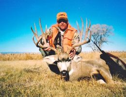 huge mule deer trophy chasers guided hunting  4 